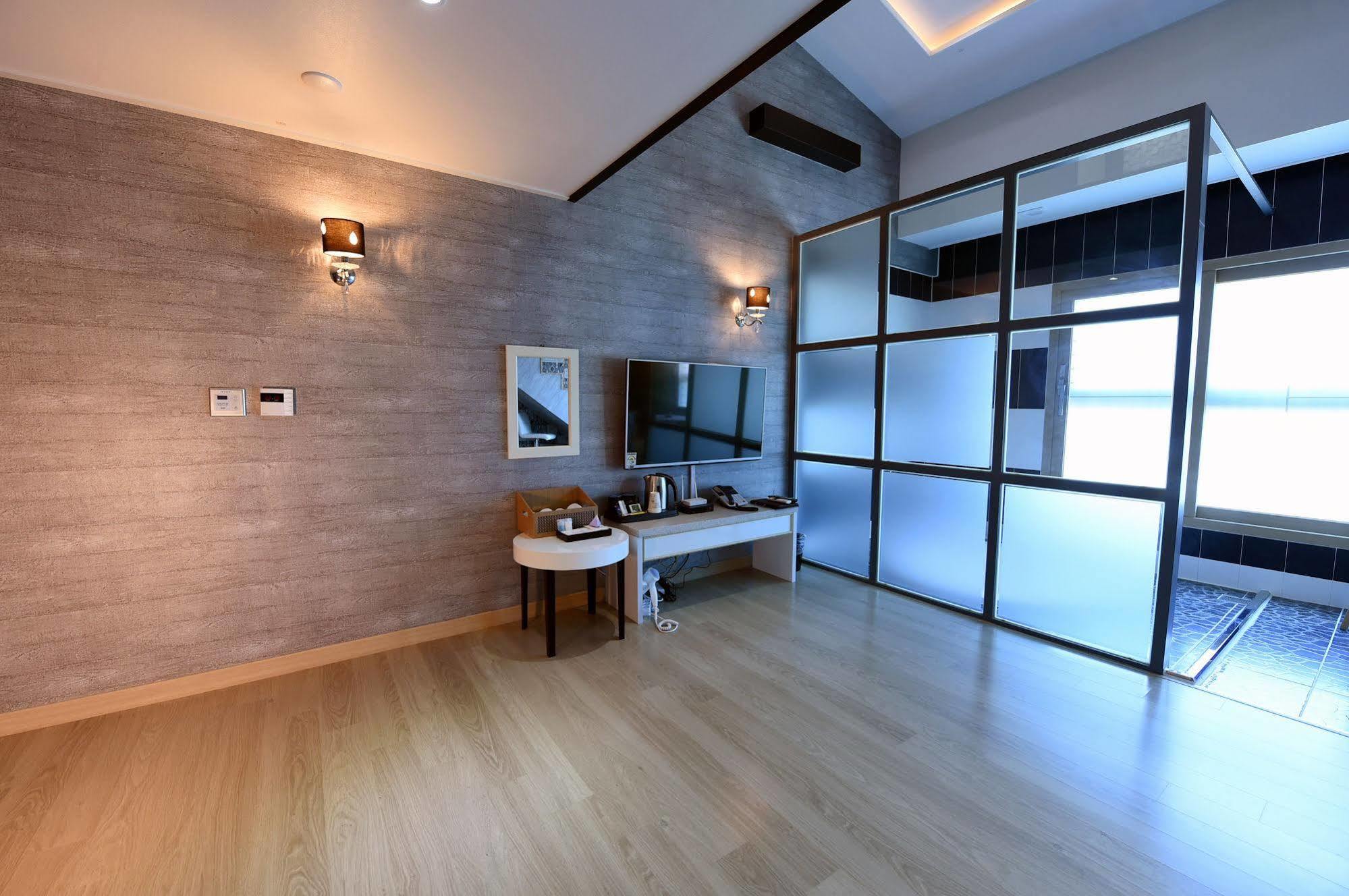 Dome Hotel Кодже Экстерьер фото